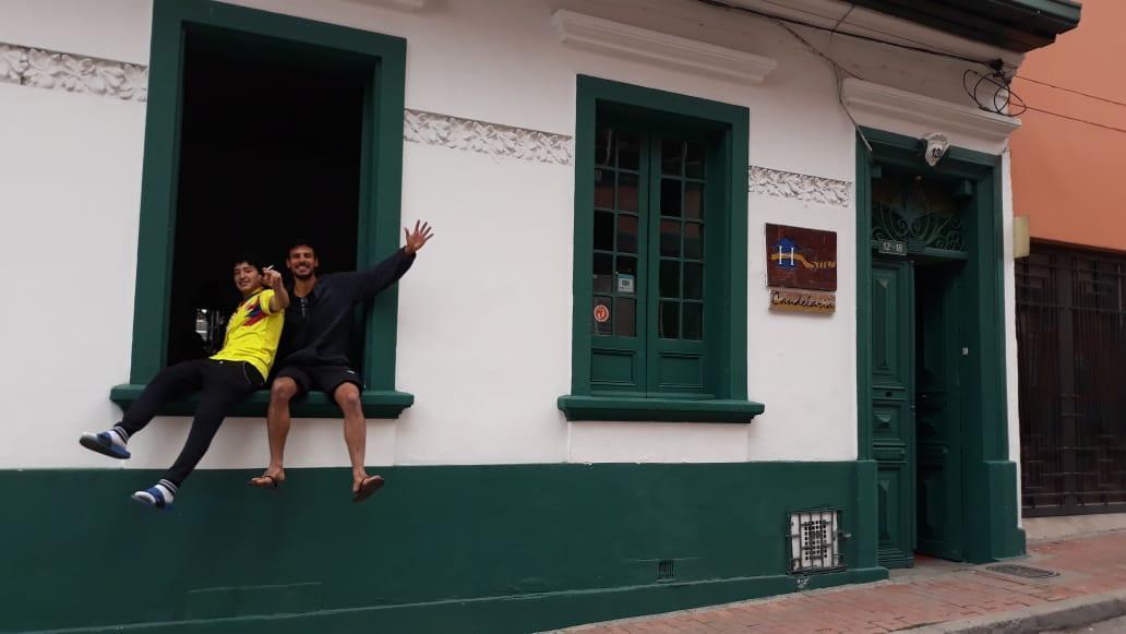Hostal Sue Candelaria Богота Экстерьер фото