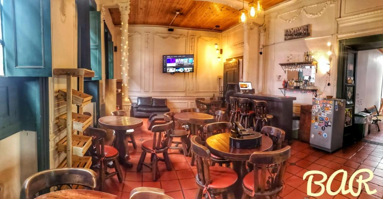 Hostal Sue Candelaria Богота Экстерьер фото